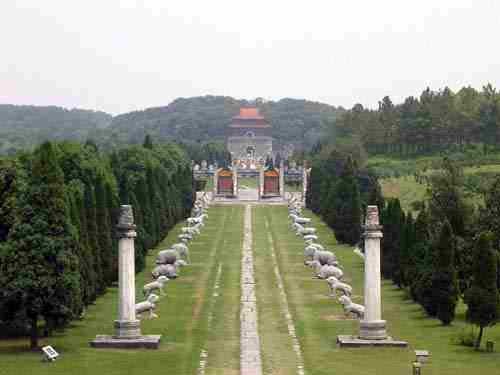 The_Eastern_Qing_Tombs.jpg