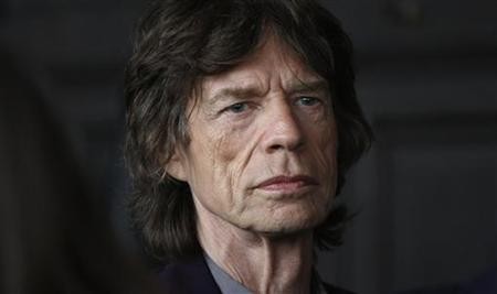 Rolling Stones frontman Mick Jagger will executive produce the HBO series "Vinyl" with Martin Scorsese. 