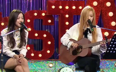 (L-R) BLACKPINK members Jisoo and Rose sing "Love Yourself" on "Radio Star."   