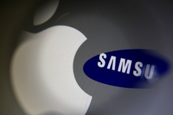 Samsung and Apple Logo