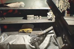 A player finds the makeshift Grenade Launcher in a room of 