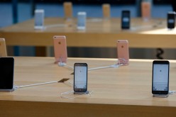 Apple Inc. iPhones including iPhone SE, center front, are displayed at the company's Omotesando store.