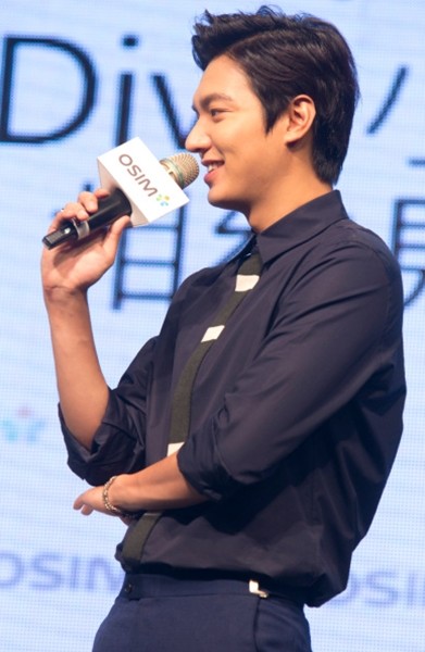 'The Heirs' actor Lee Min-Ho attends a press conference for a commercial event on September 11, 2014 in Taipei, Taiwan.