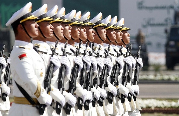 Chinese Troops Marched in Pakistan Day Parade
