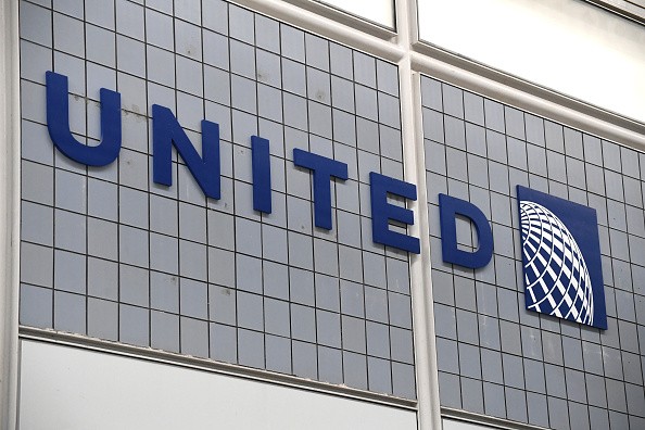 United Airlines Overbooked Flight Incident