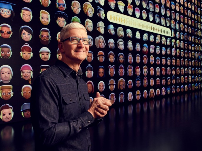 Apple CEO Tim Cook greets developers during Apple?s Worldwide Developers Conference at Apple Park in Cupertino, California, U.S.