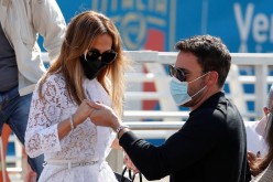 Jennifer Lopez and Ben Affleck arrive in Venice the day before the screening of 