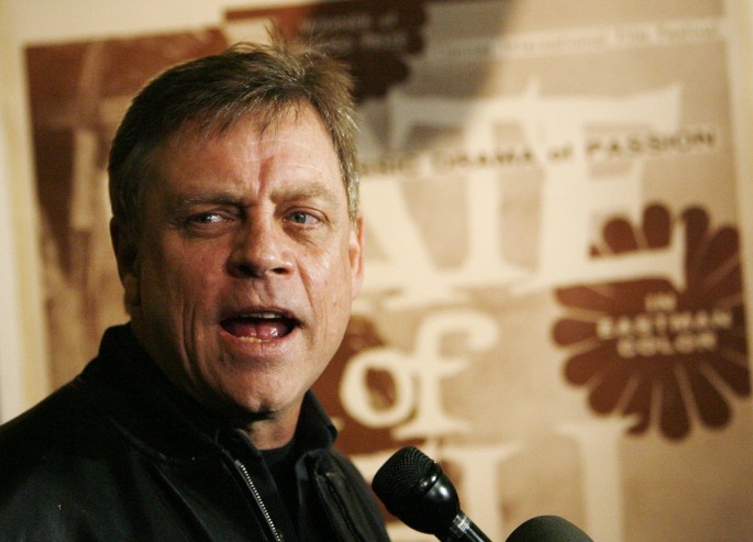 Cast member Mark Hamill, who played "Luke Skywalker", is interviewed at the 30th anniversary screening of "Star Wars" presented by the Academy of Motion Picture Arts and Sciences in Beverly Hills, California April 23, 2007. The event kicks off the fourth 