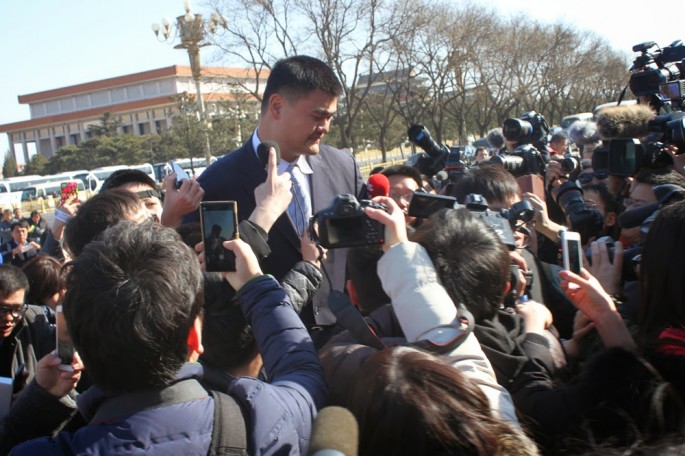 Yao Ming promotes specialized sports programs in high school P.E. classes.