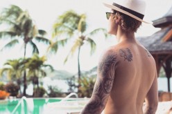 Justin Bieber Showing Off Sculpted Physique
