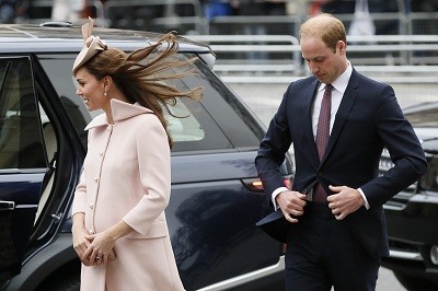 Britain's Prince William and his wife Catherine, Duchess of Cambridge, arrive for the Commonwealth Observance service at Westminster Abbey in London March 9, 2015
