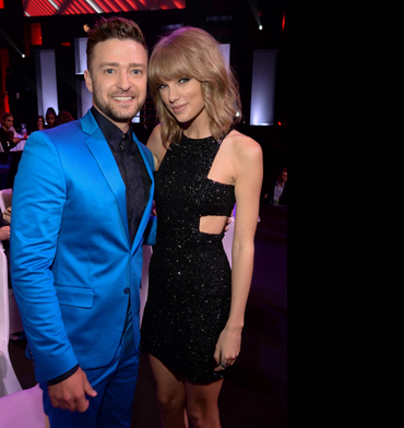 Justin Timberlake won the Innovator award at the 2015 iHeartRadio Music Awards while Taylor Swift was the Artist of the Year.