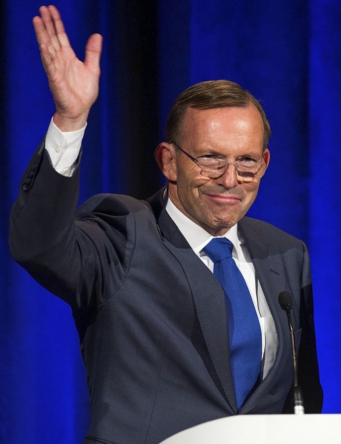 Australian Prime Minister Tony Abbott gestures during a joint news conference during an official two-day visit in Auckland, Feb. 28, 2015. 