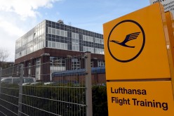 The entrance of a Lufthansa Flight Training school is in Bremen