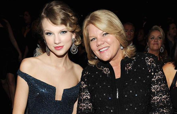 Taylor and Andrea Swift