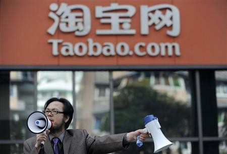 Alibaba subsidiary Taobao, which recently earned the ire of the public for counterfeit goods allegation, will venture into the social networking sector.