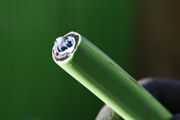 China Fiber Optic begins manufacture of cables in Canada.