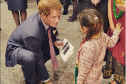 Prince Harry Meets Cute Little Cinderella Girl In New Zealand And Becomes Her Prince Charming