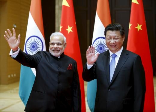 Indian Prime Minister Narendra Modi gave Chinese President Xi Jinping replicas of a stone casket of Buddhist relics and a stone statue of Buddha as a diplomatic gift during his visit in China.