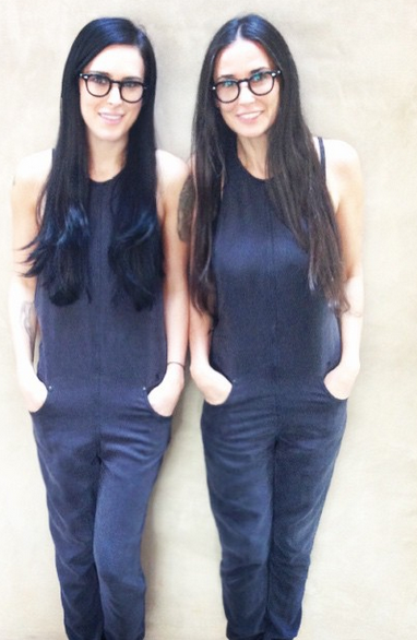 "Dancin With The Stars" season 20 winner Rumer Willis and mother Demi Moore look like twins in an Instagram photo. 