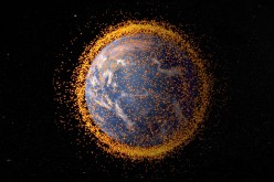 An illustration depicting more than 300,000 objects currently orbiting Earth. 