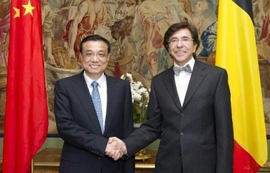 Chinese Vice Premier Li Keqiang met with Belgian Prime Minister Elio Di Rupo during his visit in Brussels, Belgium, on May 2, 2012.