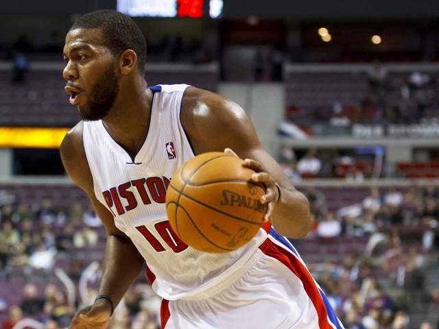 The Knicks are favored to get the services of Greg Monroe.