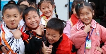 A new survey by Chinese health authorities has revealed that young generations of Chinese are now taller and stronger.