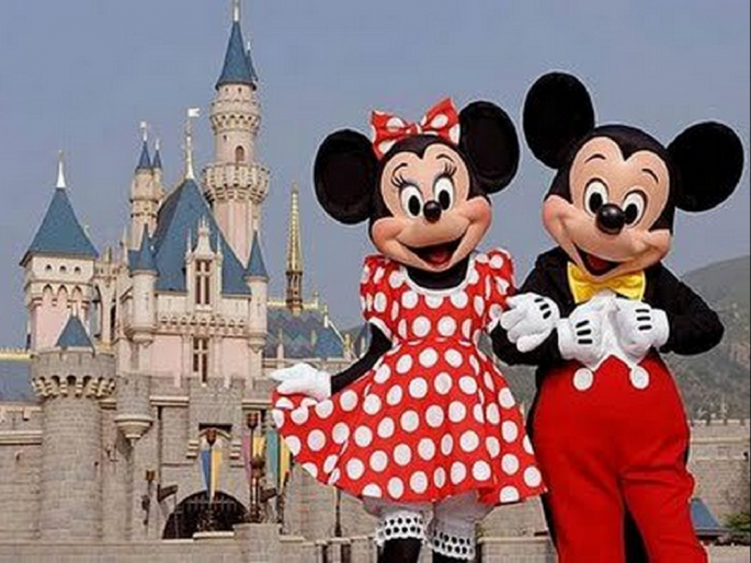 Shanghai Disneyland is expected to open in spring of 2016.