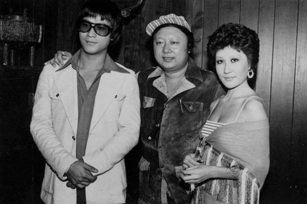 Hong Kong director-screenwriter Lo Mar flanked by Danny Lee and Betty Ting.