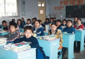 Granting education access to all is First Lady Peng Liyuan's Chinese dream.