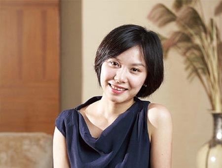 Director Sun Hao marries one of China's richest women, Liu Chang.