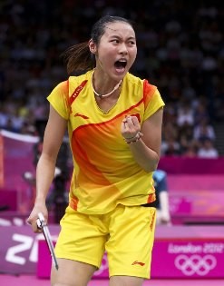 Wang Yihan, BWF No. 6 WS player, together with other Chinese badminton seeded players, will advance to the qualifying match of the World Badminton Championship.