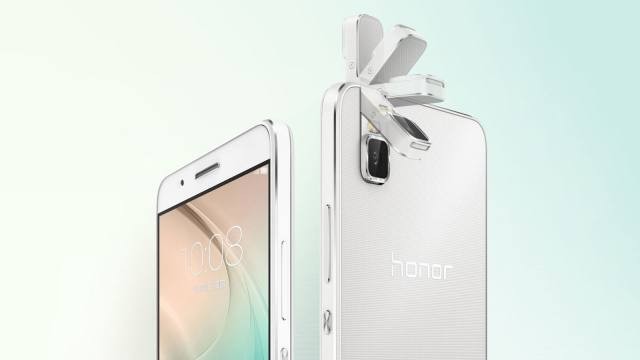 Huawei has started selling Honor series through the Indian online market Snapdeal