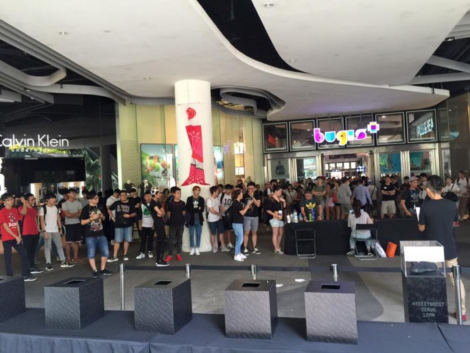 More than a thousand people queue for Yeezy Boost 350