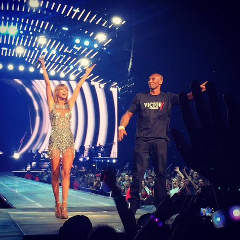 Kobe Bryant joined Taylor Swift onstage during her "1989" tour show in Los Angeles. 