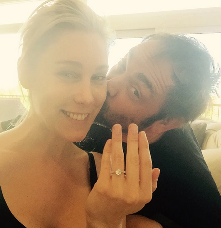 "Supernatural" actor Mark Sheppard is engaged to his girlfriend.