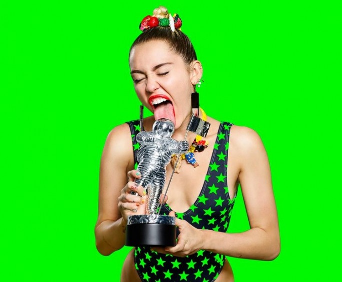 MTV VMAs 2015 Live Stream: Where To Watch The Awards Show Online; List Of Winners [LIVE]