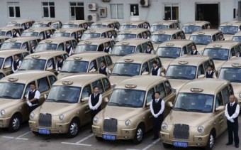 Didi Kuaidi, Uber and other taxi-hailing apps have changed the car services sector in China.