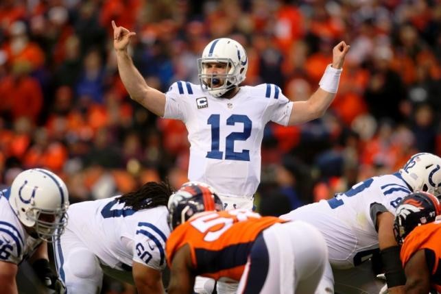 Indianapolis Colts quarterback Andrew Luck (#12).