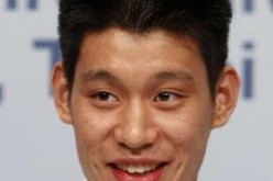 Jeremy Lin gives the best answer on who wins if he plays one on one with Michael Jordan.