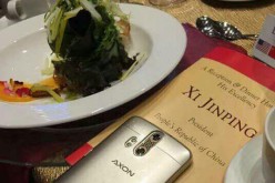 This widely circulated photo shows a ZTE-branded smartphone placed on a table during the welcome banquet for President Xi Jinping at the Westin Hotel in Seattle, Washington, Sept. 22, 2015.