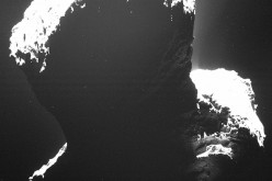 Image of the southern polar regions of Comet 67P/C-G taken with Rosetta's OSIRIS imaging system on 29 September 2014, when they were still experiencing the long southern winter. 