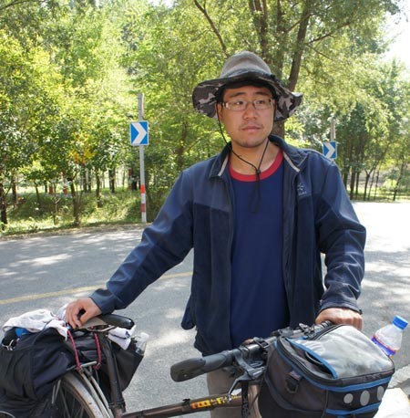 A file photo of a Teng Fei-ta, a Belgium-born Taiwanese national who cycled from Europe to China via the old Silk Road.