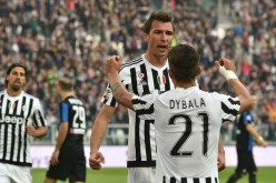 Juventus strikers Mario Mandžukić and Paulo Dybala scored the goals for the team against Atalanta.