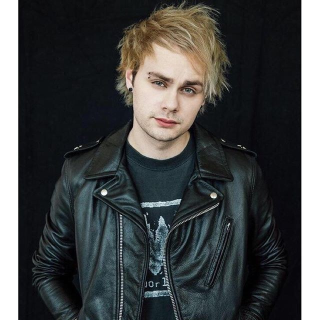 Michael Clifford from 5SOS