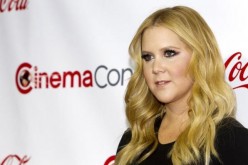 Amy Schumer held a press conference to publicize their movements against the possession of firearms.