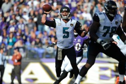 Jacksonville Jaguars quarterback Blake Bortles (#5) throws a pass against the Baltimore Ravens during their Week 10 match.