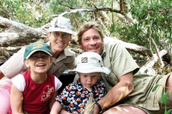 The late Steve Irwin is the father of Bindi Irwin and Robert Irwin and the husband of Terri Irwin.