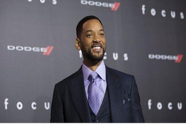 Cast member Will Smith poses at the premiere of ''Focus'' at the TCL Chinese theatre in Hollywood, California .